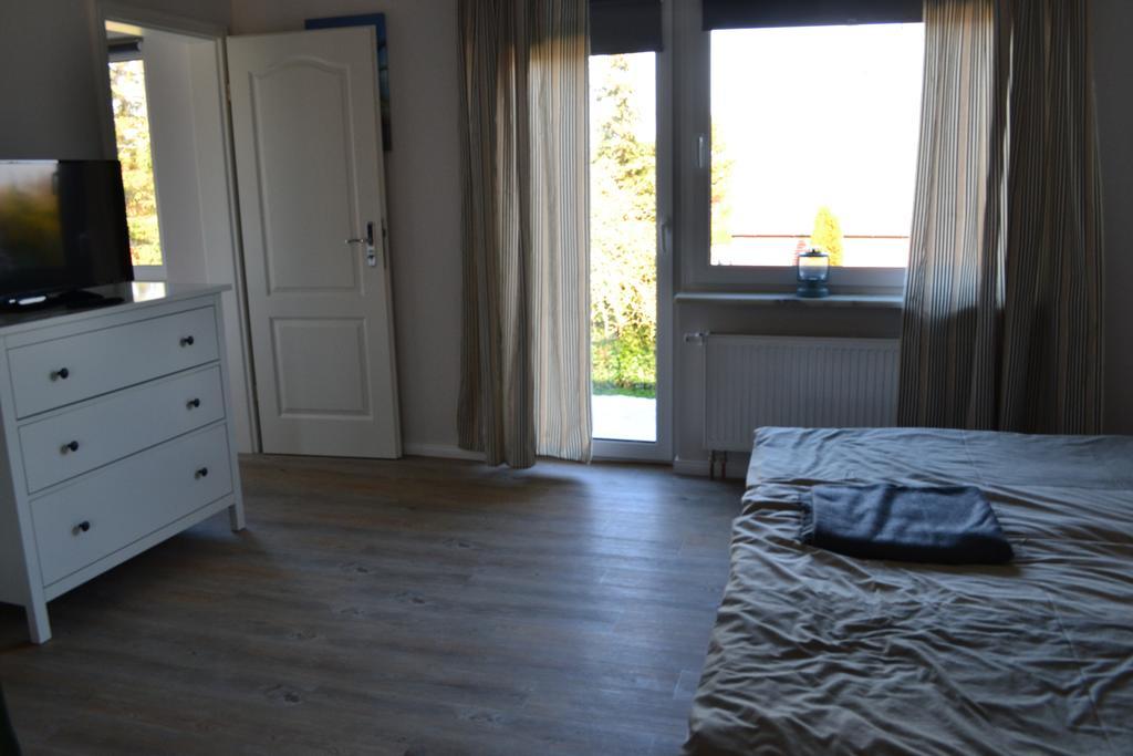 Hotel&Ferienunterkünfte Hus Seeblick Fehmarn Exterior foto