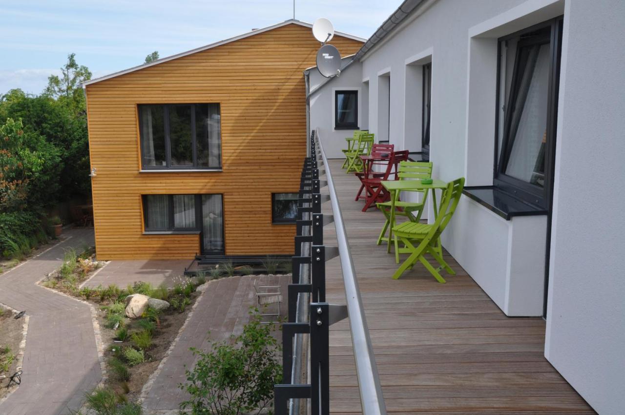 Hotel&Ferienunterkünfte Hus Seeblick Fehmarn Exterior foto